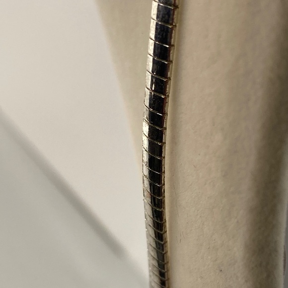 Vintage Dragonfly with Abalone Inlaid Shell Wings Pendant Silver Omega Necklace - Picture 7 of 13